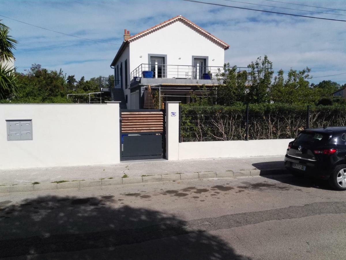 Au Domaine De Lea Apartamento Hyères Exterior foto